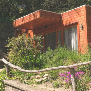 Escapada en Habitación o Cabaña con Cena y Masaje en Masia Rural Can Caponet (Lliçà d'Amunt, Barcelona)