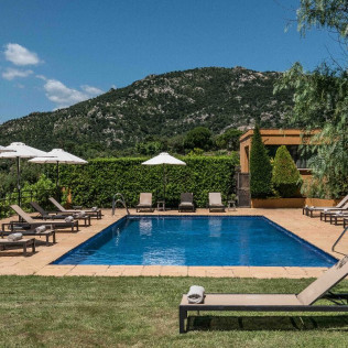 Escapada en Hotel Can Xiquet 4* (Cantallops, Girona)