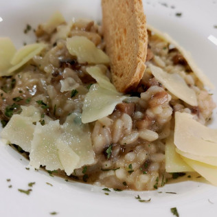 Escapada con Cena en Hotel Casa Custodio (La Puebla de Roda, Huesca)