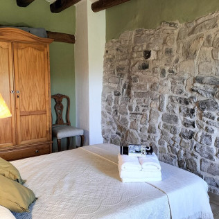 Escapada de 2 Noches con Opción a Botella de Vino en Casa Miret (Vallverd, Tarragona)