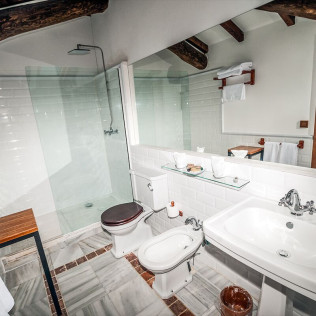 Escapada con Cena en Habitación Premium en Casa Grande de Rosende (Sober, Lugo)