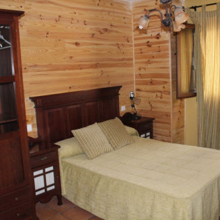 Escapada de 2 Noches con Desayuno en Casa Rural El Rincón de Palmacio (Pálmaces de Jadraque, Guadalajara)