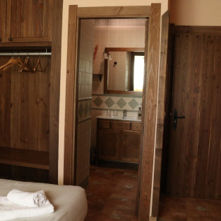 Escapada de 2 Noches en Casa Rural Vallecasar (Los Navalucillos, Toledo)