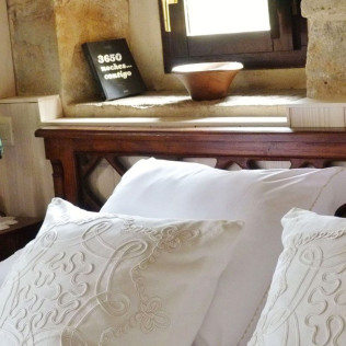 Escapada con Desayuno en Casona de San Pantaleón de Aras (Cantabria)