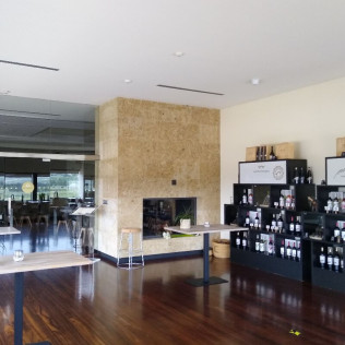 Visita a Bodega Madrid Romero y Cata de 4 Vinos para dos (Balsicas, Murcia)