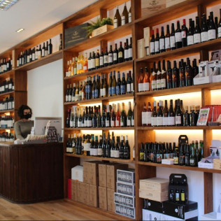 Curso de Iniciación a la Cata de Vinos y Visita Teatralizada para dos personas (Burgos)