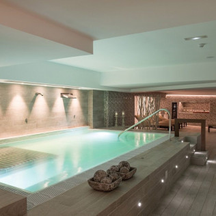 Circuito Spa y Tratamiento en Hotel Catalonia Atenas 4* (Barcelona)