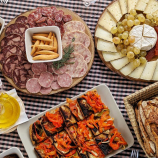 Visita a las Cavas Cellers Carol Vallès y Brunch Gourmet (Subirats, Barcelona)