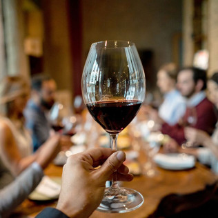 Visita Premium a Caves Bolet con Cata de Vino y Cava (Castellví de la Marca, Barcelona)