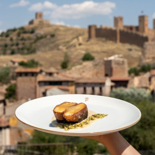 Mesa para dos: Comida o Cena para dos personas en Parador de Molina de Aragón (Guadalajara)