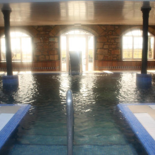 Circuito Spa y Cena Romántica para dos en Hotel Balneario de Corconte (Burgos)