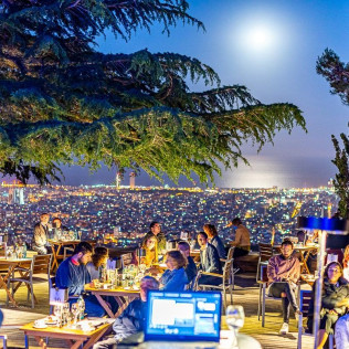 Cenar con las Estrellas en el Observatori Fabra (Barcelona)
