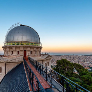 Cenar con las Estrellas en el Observatori Fabra (Barcelona)
