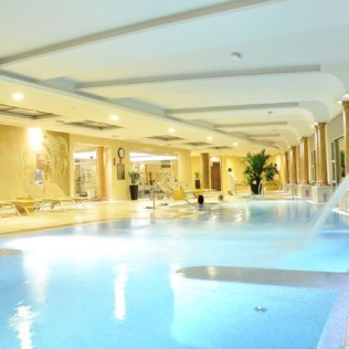 Circuito Spa y Desayuno en Hotel Beatriz Toledo Auditorium & Spa 4* (Toledo)