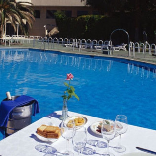 Circuito Spa y Desayuno en Hotel Beatriz Toledo Auditorium & Spa 4* (Toledo)