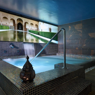 Circuito Termal para dos en Gran Hotel Luna de Granada 4* (Granada)