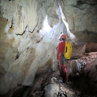 Visita a una Cueva (País Vasco)