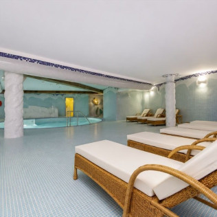 Circuito Spa en Pareja con Cava y Bombones en Spa Daniya Dénia del Hotel Daniya Dénia 4* (Dénia, Alicante)