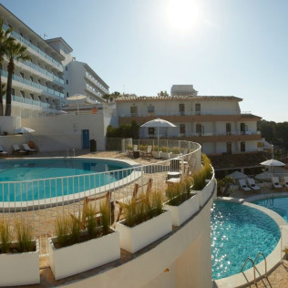 Day Pass de Tarde con Cena Buffet en Hotel Inmood Aucanada 4*Sup (Alcúdia, Mallorca)