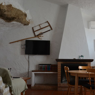 Escapada de 1 o 2 Noches con Cena en Casas Rurales - Casas Cueva El Mirador de Galera (Galera, Granada)