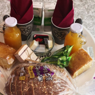 Escapada de 2 Noches con Desayuno en El Sueño del Quijote Rooms (Alcalá de Henares, Madrid)