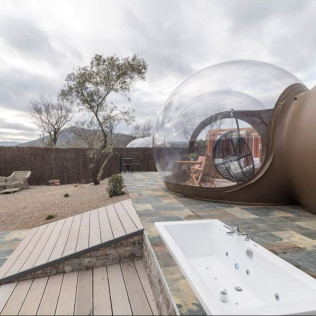 Escapada en Bubble VIP Hidro con Bañera de Hidromasaje y Desayuno en Zielo de Levante (Tírig, Castellón)