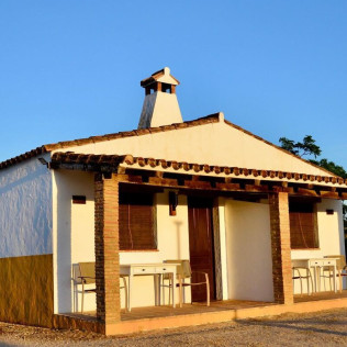 Escapada con Almuerzo o Cena en el Cortijo Mesa de la Plata (Arcos de la Frontera, Cádiz)