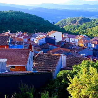 Escapada de 2 noches con Cena en Hospedería Tía María (Casillas, Ávila)