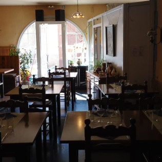 Escapada de 2 Noches con Cena en Hostal Porta de Núria (Ribes de Freser, Girona)