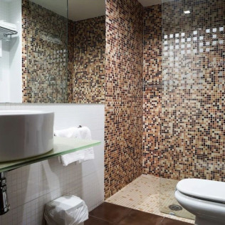 Escapada de Fin de Semana: 2 noches en Hotel Cesaraugusta 3* (Zaragoza)