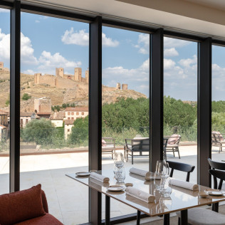 Escapada con Desayuno y Comida o Cena para dos personas en Parador de Molina de Aragón (Guadalajara)