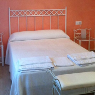 Escapada de 2 Noches con Cena en Hostal Sara (Villafeliche, Zaragoza)