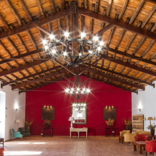 Escapada con Cena en Hotel Bodega El Moral 4* (Ribera del Fresno, Badajoz)