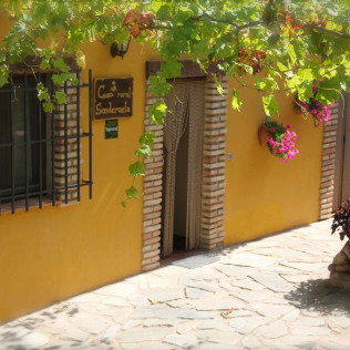 Escapada Romántica con Jacuzzi Privado (La Rioja)