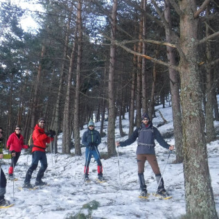 Excursión en Raquetas de Nieve y Fotos (León)
