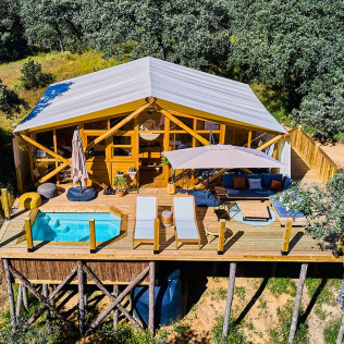 Escapada Romántica de 2 Noches con Cena en Suite o Junior Suite de Glamping La Dehesa Experiences (Adamuz, Córdoba)