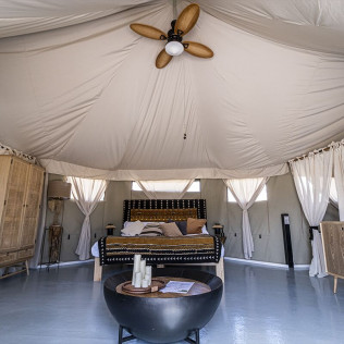 Escapada Familiar con Desayuno en Continental Tent en El Toril Glamping Experience (Velada, Toledo)