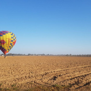 Vuelo en Globo con Fotos, Almuerzo y Cava (Badajoz)