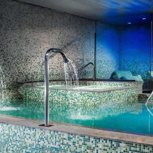 Circuito Spa, Masaje y Comida o Cena en Despacio Spa Centre del Hotel H10 Marina 4* (Barcelona)