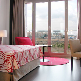 Escapada Relax con Spa en Hotel Palacio Albacete & Spa 4* y Visita a Bodega con Cata (Albacete)