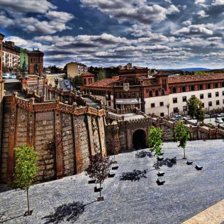 Escapada de 2 Noches con Cena en Hostería la Barbacana (Tramacastiel, Teruel)