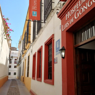 Escapada con Desayuno en Hospedería Luis de Góngora (Córdoba)