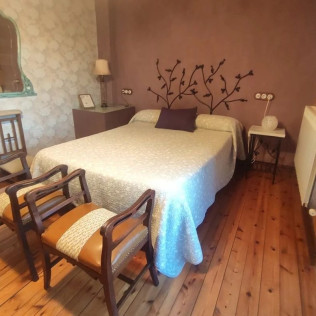Escapada Rural con Desayuno en Hostal Los Oteros (Pajares de los Oteros, León)