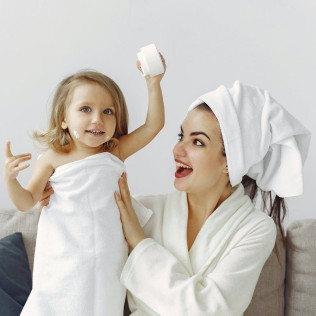 Experiencia Familiar a Elegir: Manicura o Masajes en Spa Best Semiramis del Hotel Best Semiramis 5* (Tenerife)