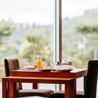 Escapada Romántica con Circuito Spa, Cena y Tratamiento VIP en Boticas Hotel ART & SPA 4* (Boticas, Portugal)