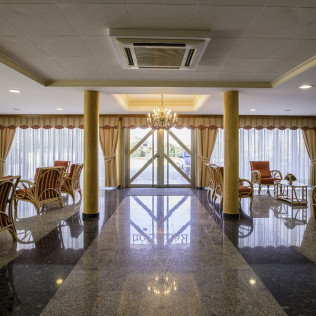 Escapada de 2 Noches en Hotel Brisa (Noalla, Pontevedra)