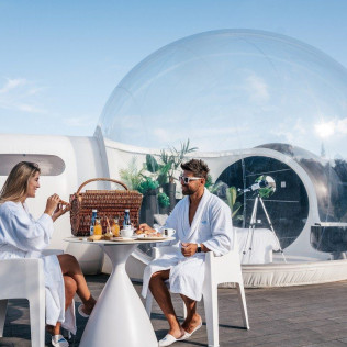 Escapada en Bubble Presidencial con Jacuzzi Privado y Desayuno en Zielo de Levante (Tírig, Castellón)