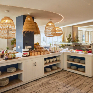 Circuito Spa, Masaje y Desayuno en Hotel Catalonia Mirador Des Port 4* (Maó, Menorca)
