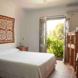Escapada de 2 Noches con Spa y Jacuzzi Privado en Hotel Cerro de Híjar 3* (Tolox, Málaga)