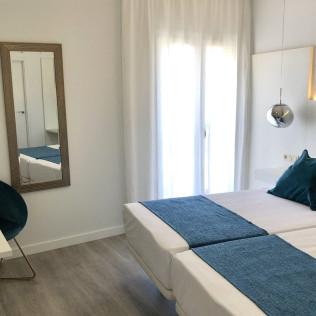Escapada con Desayuno en Hotel La Encomienda (Moraleja, Cáceres)